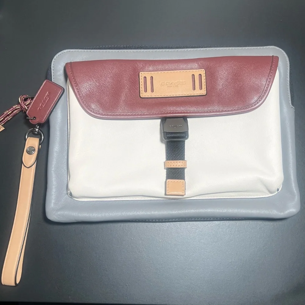 Coach Ranger Color block Pouch - Picture 14 of 17